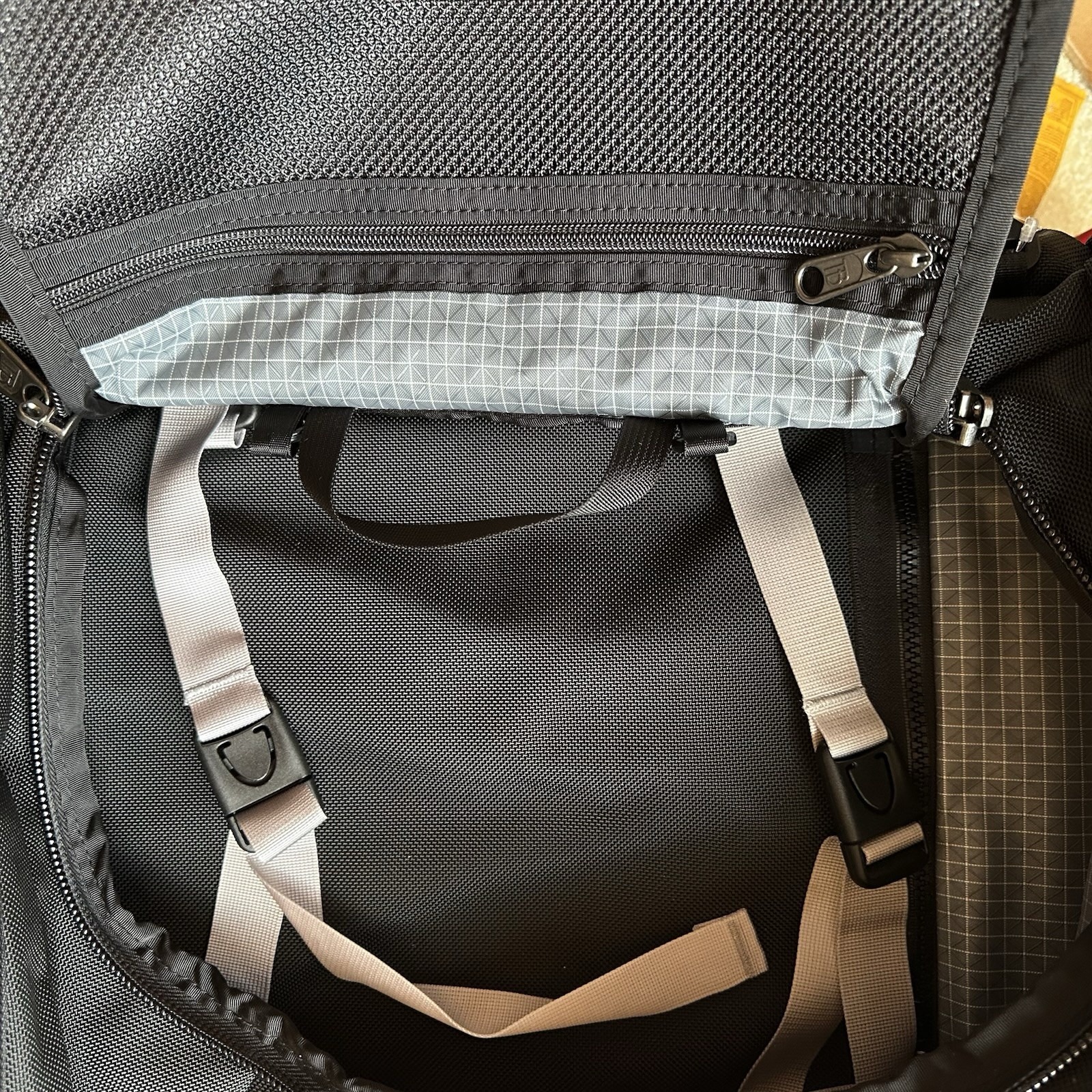 Tom Bihn Aeronaut 30 Black 1050 Ballistic Northwest Sky 200 Halcyon Nwt Made Usa — image 5 of 7